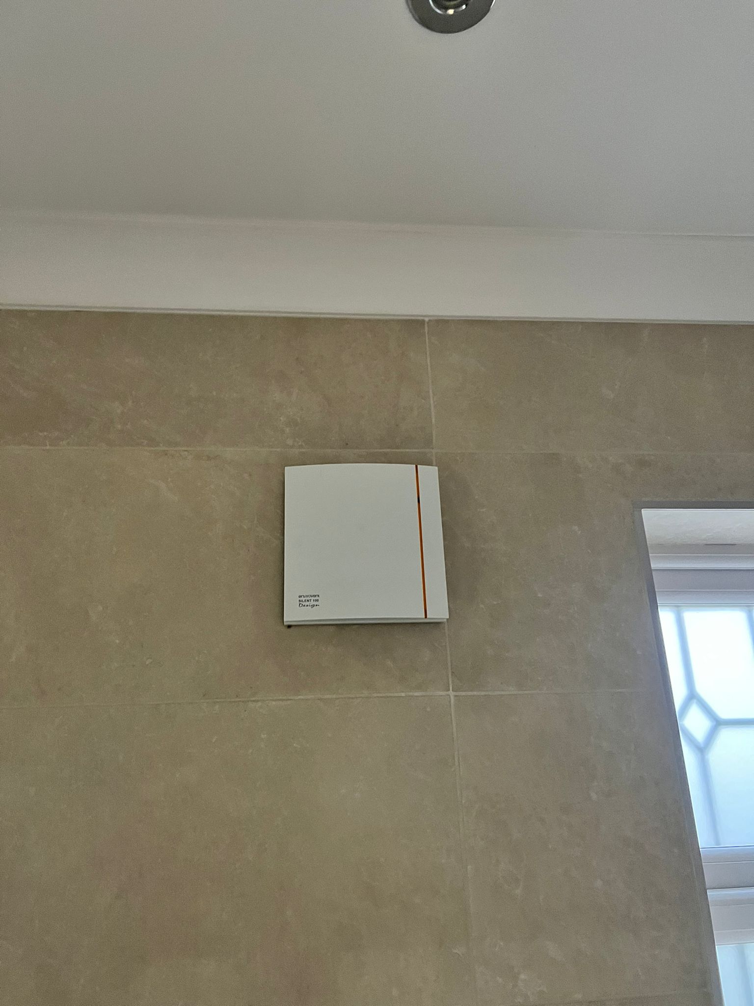 Extractor Fans in Leeds: Supply, Install, and Upgrade with Duravault