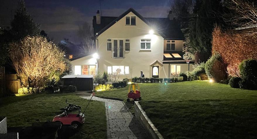 Outdoor Lighting in Leeds - Duravault Leeds