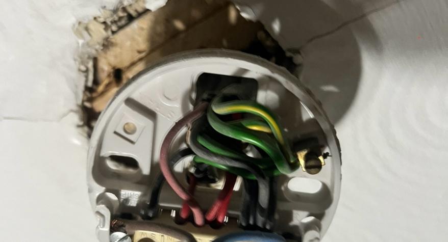 Light Fitting Installation in Leeds